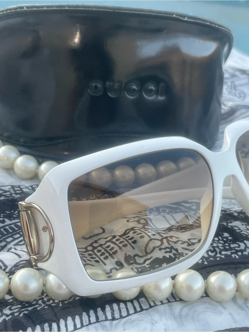 Gucci White Horsebit Sunglasses Oversized Gradient Lens Italian Eyewear
